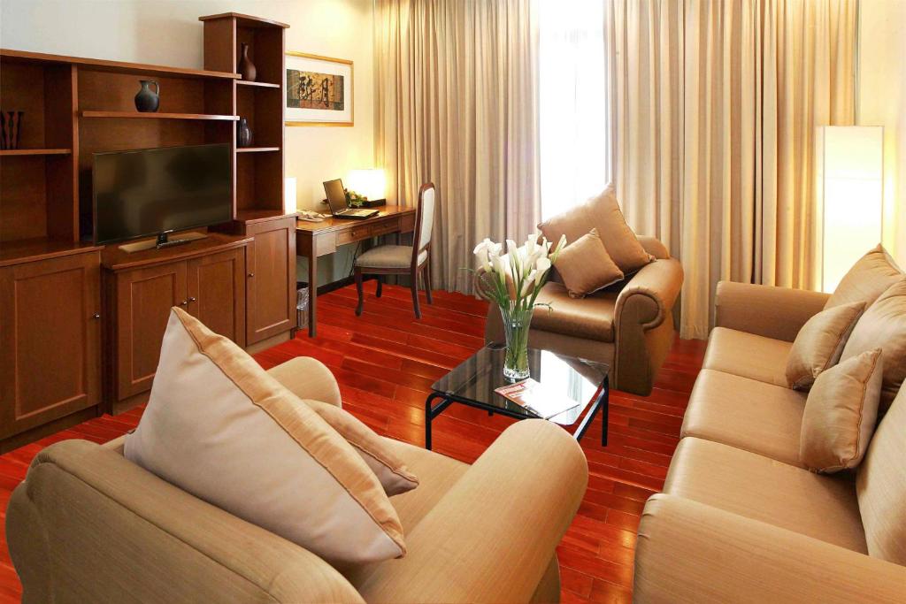 Ramana Saigon Hotel