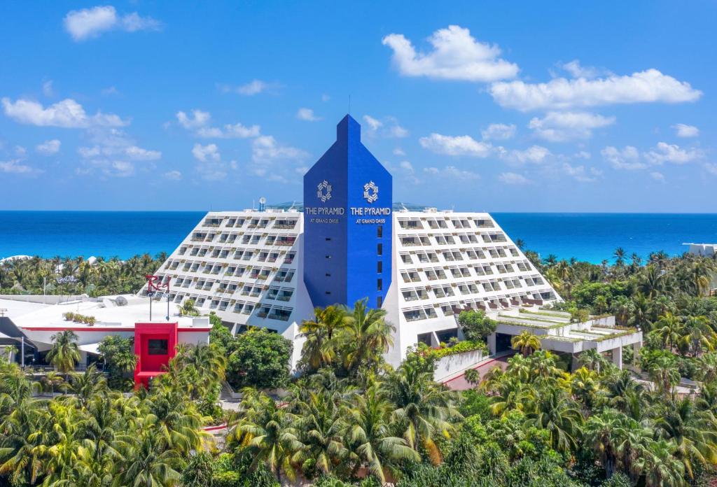 The Pyramid Cancun - All Inclusive