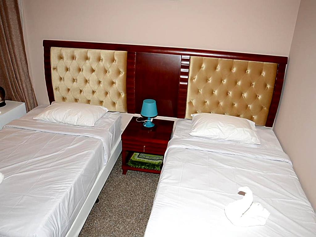 Continental Inn Hotel Al Farwaniya: Deluxe Two-Bedroom Apartment