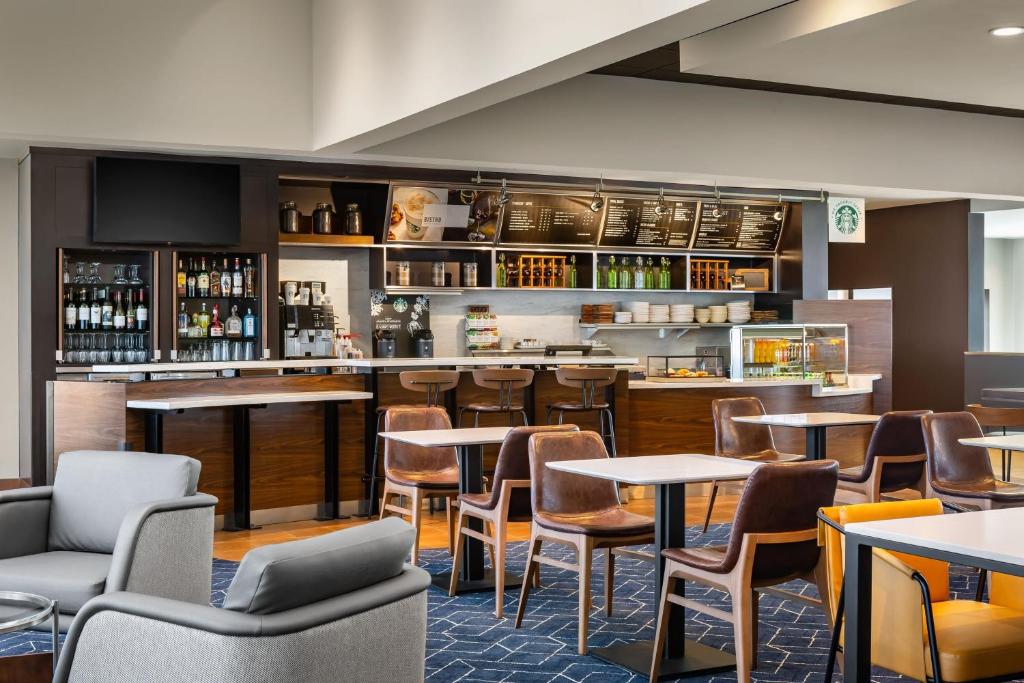 Courtyard by Marriott Minneapolis-St. Paul Airport