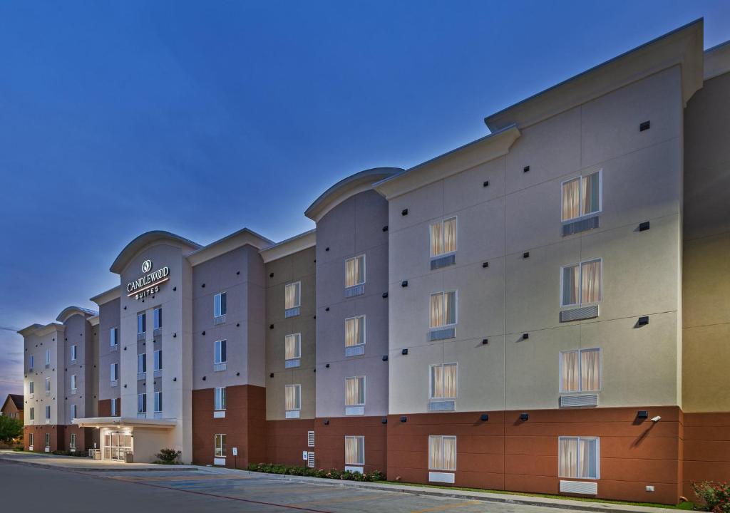 Candlewood Suites - Houston - Pasadena, an IHG Hotel